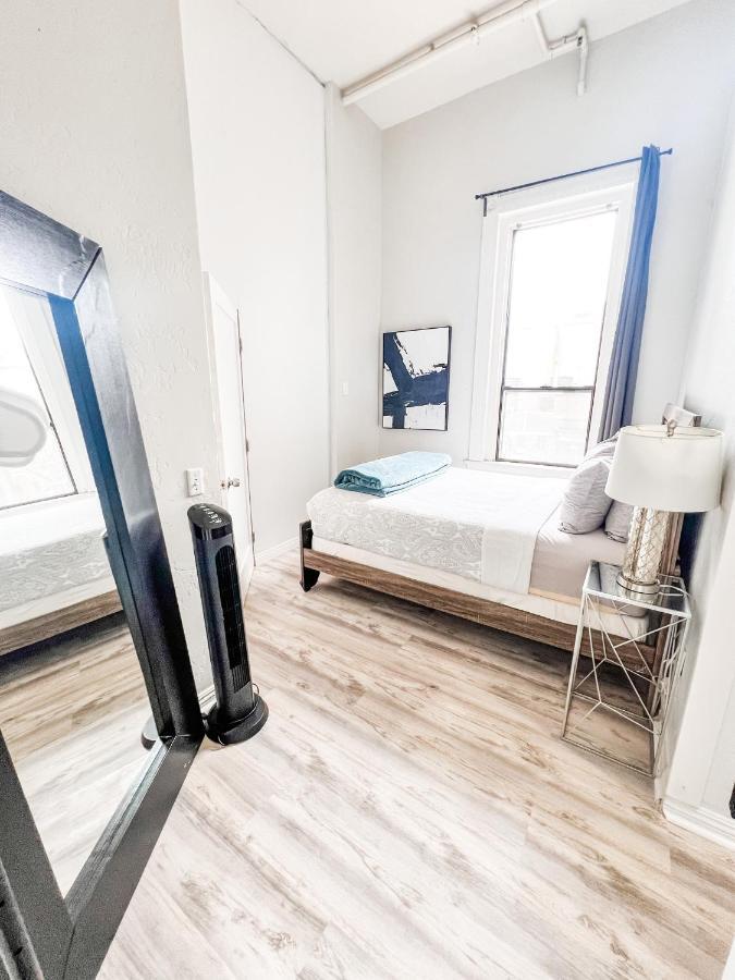 Готель Gaslamp 2Bdrm - W Parking & 4 Beds #204 Сан-Дієго Екстер'єр фото
