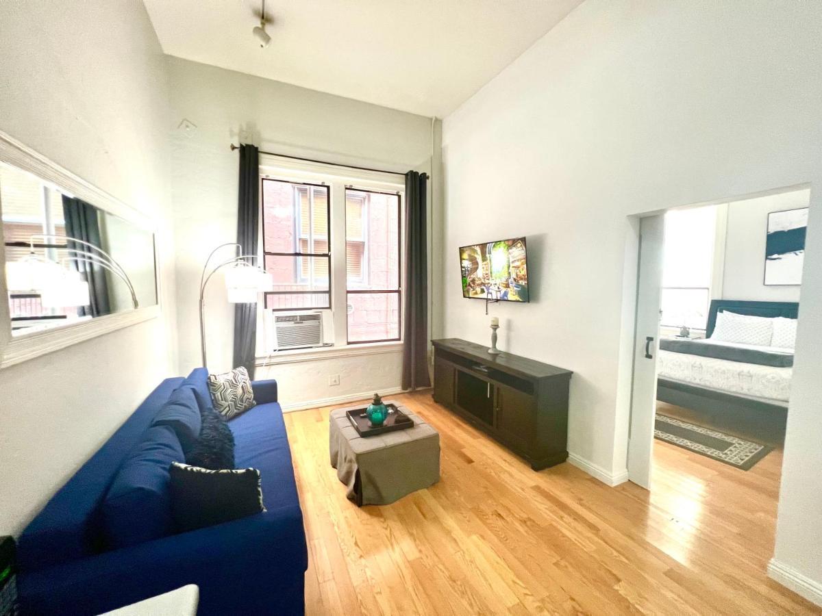 Готель Gaslamp 2Bdrm - W Parking & 4 Beds #204 Сан-Дієго Екстер'єр фото